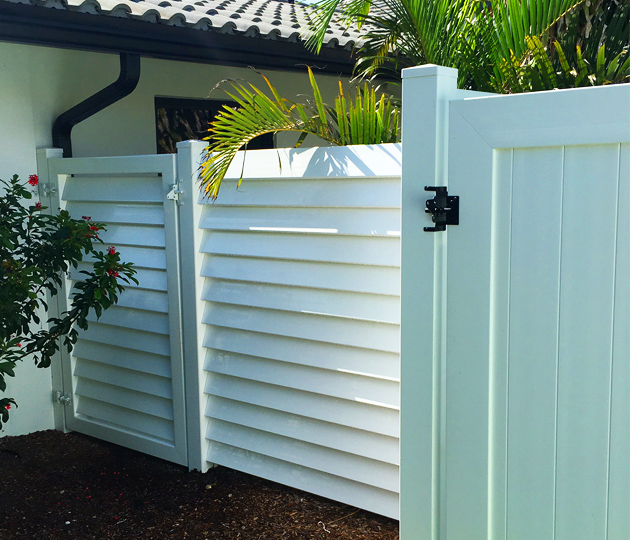 Vinyl Fence & PVC Fence Installation in Hollywood